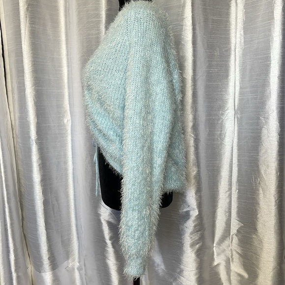 Rue 21 Women’s L V Neck Eyelash Fuzzy Long Sleeve Cinch Acrylic Blend Sweater - Picture 4 of 8